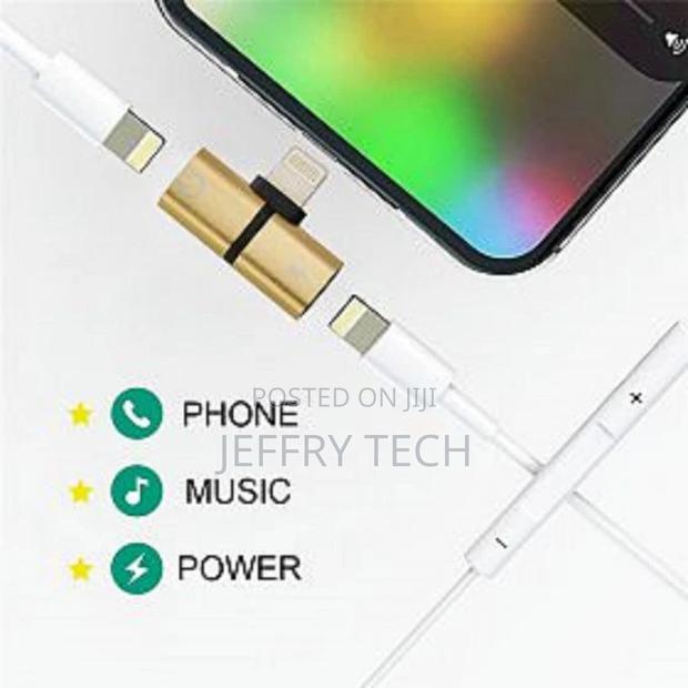 Lightning To 3.5mm AUX Audio Headphone & Lightning Adapter - thumbnail 2