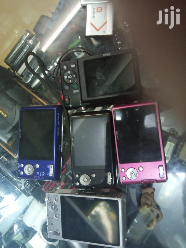 Pro Digital Cameras - thumbnail 3