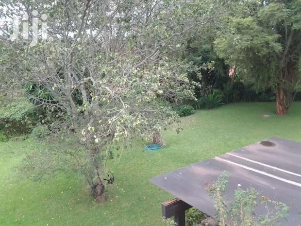 Selling 1 Acre In Kilimani Rose Avenue.