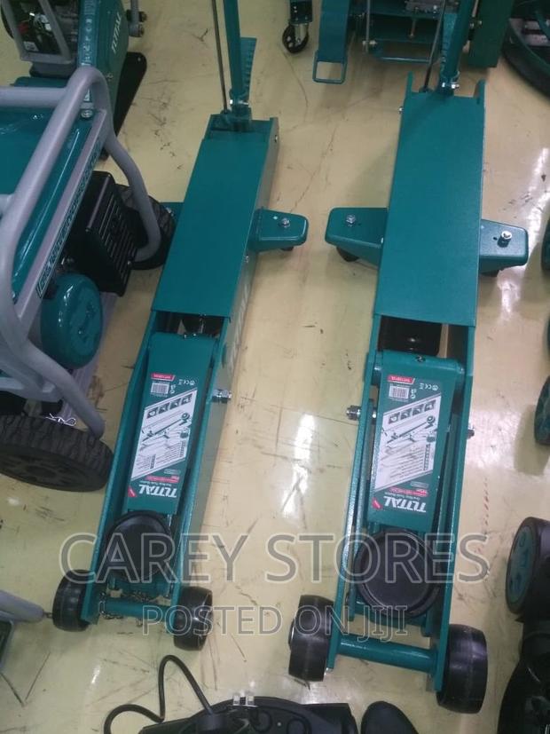 Floor Jack Machine - main view