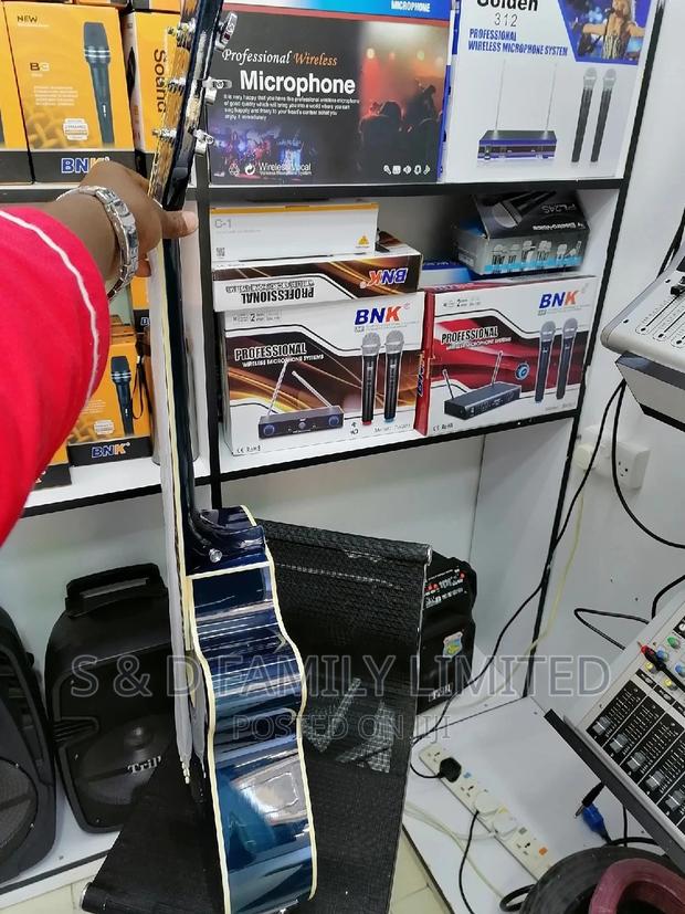 Ibanez Acoustic Guitar - thumbnail 4