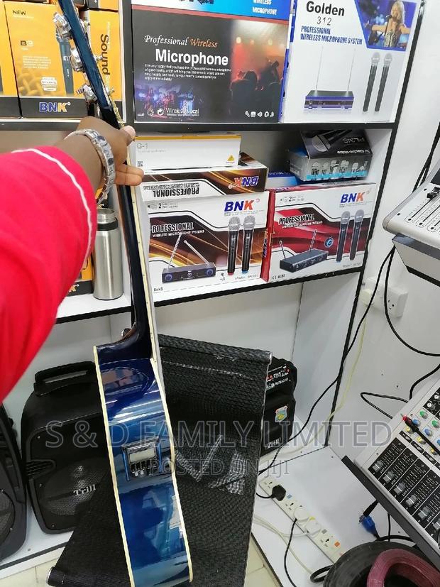 Ibanez Acoustic Guitar - thumbnail 3