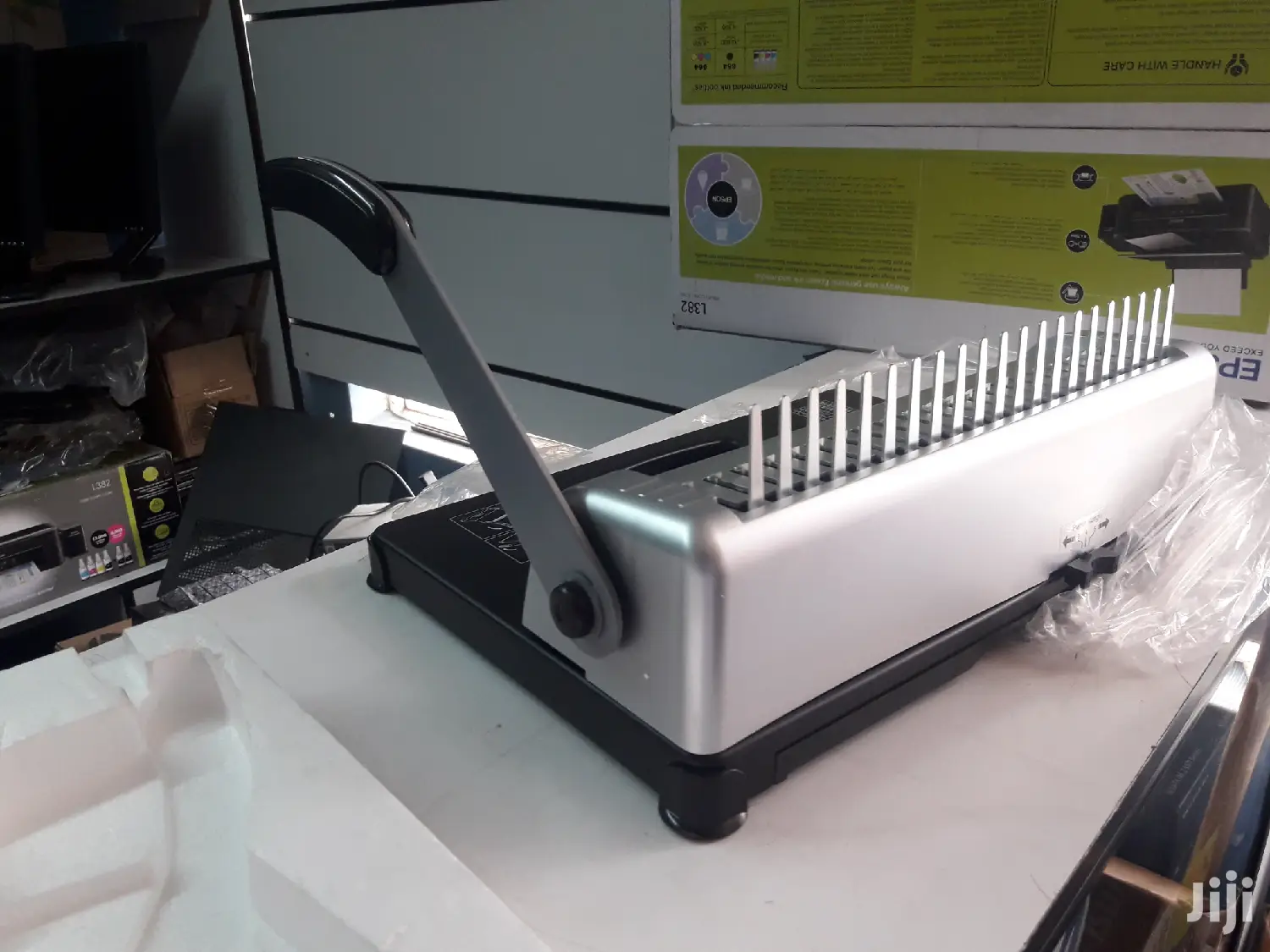 Binding Machine
