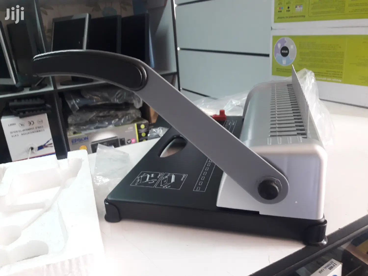 Binding Machine