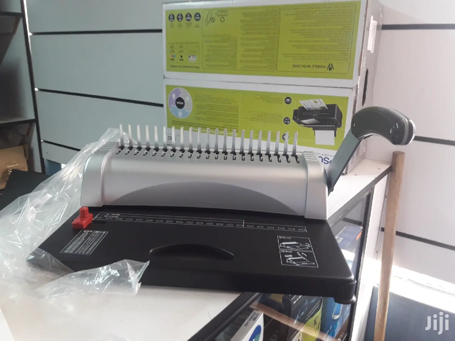 Binding Machine