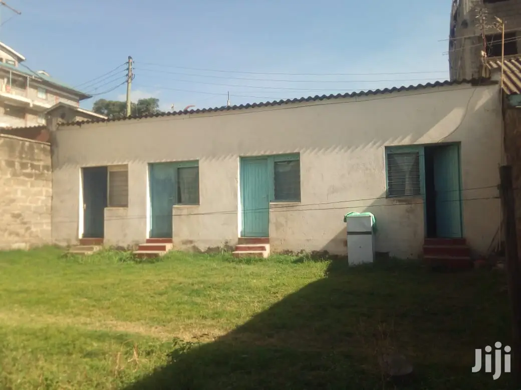 House in New Kariobagi Civil Servants Estate