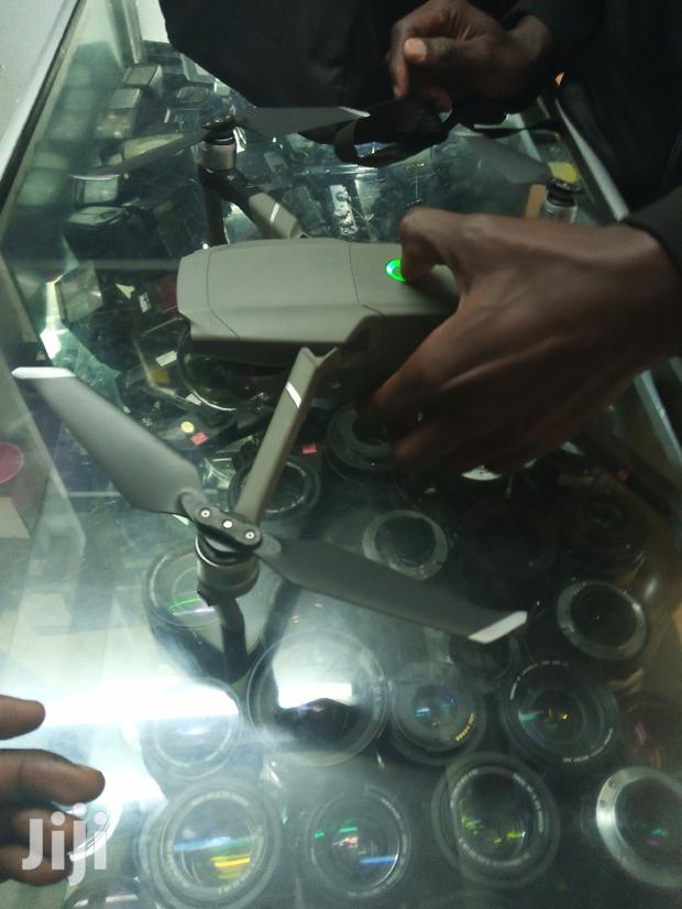 Mavic 2 Pro Drone - thumbnail 5