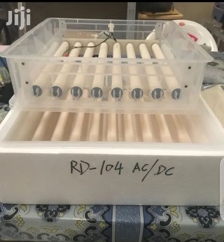 Durable 104 Egg Automatic Incubator