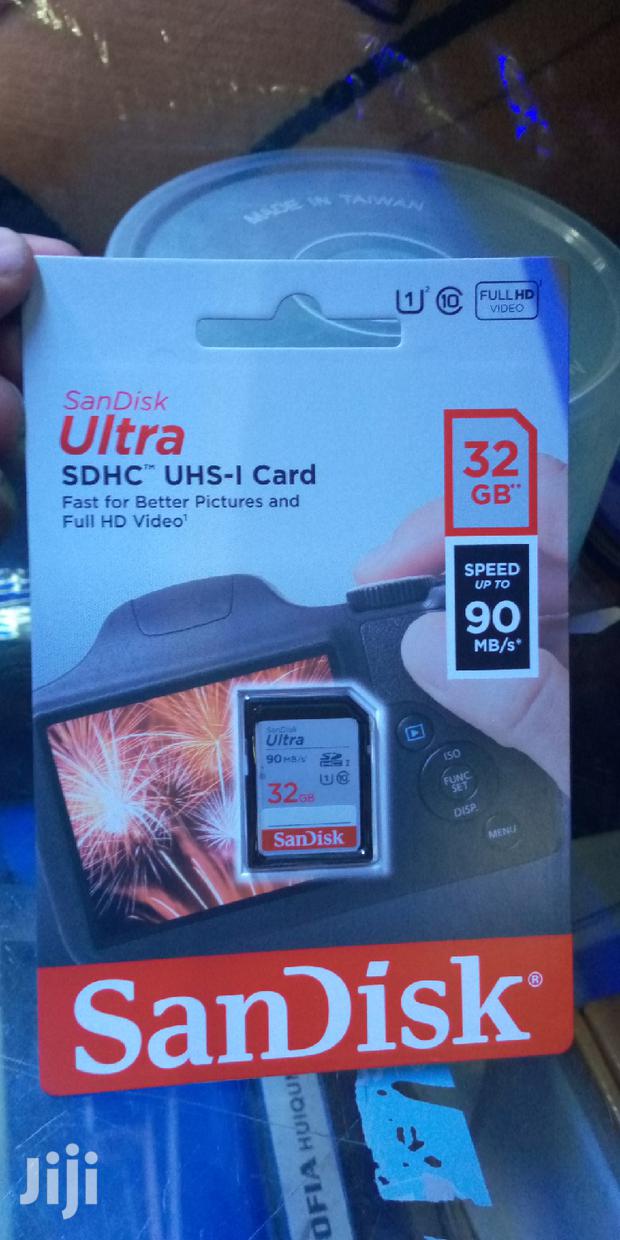 32gb Ultra SDXC UHS-1 Card.