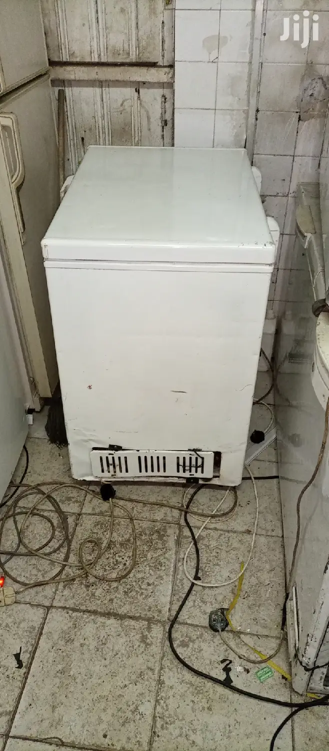 Chest Freezer 230L