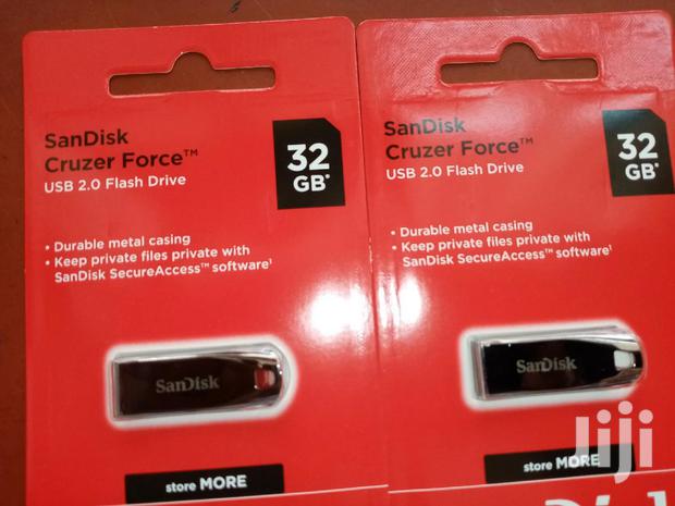 32gb Flashdisk - thumbnail 2