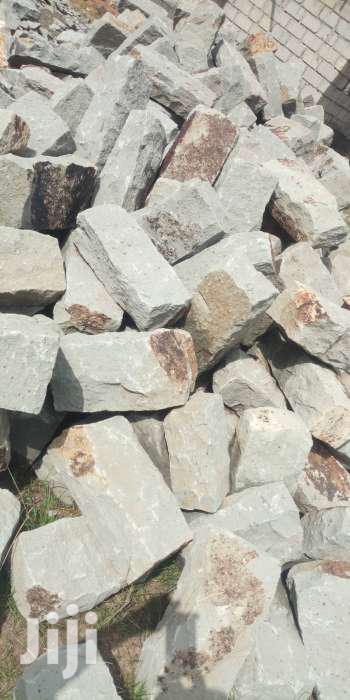 Stones(Foundation And Machine Cut)