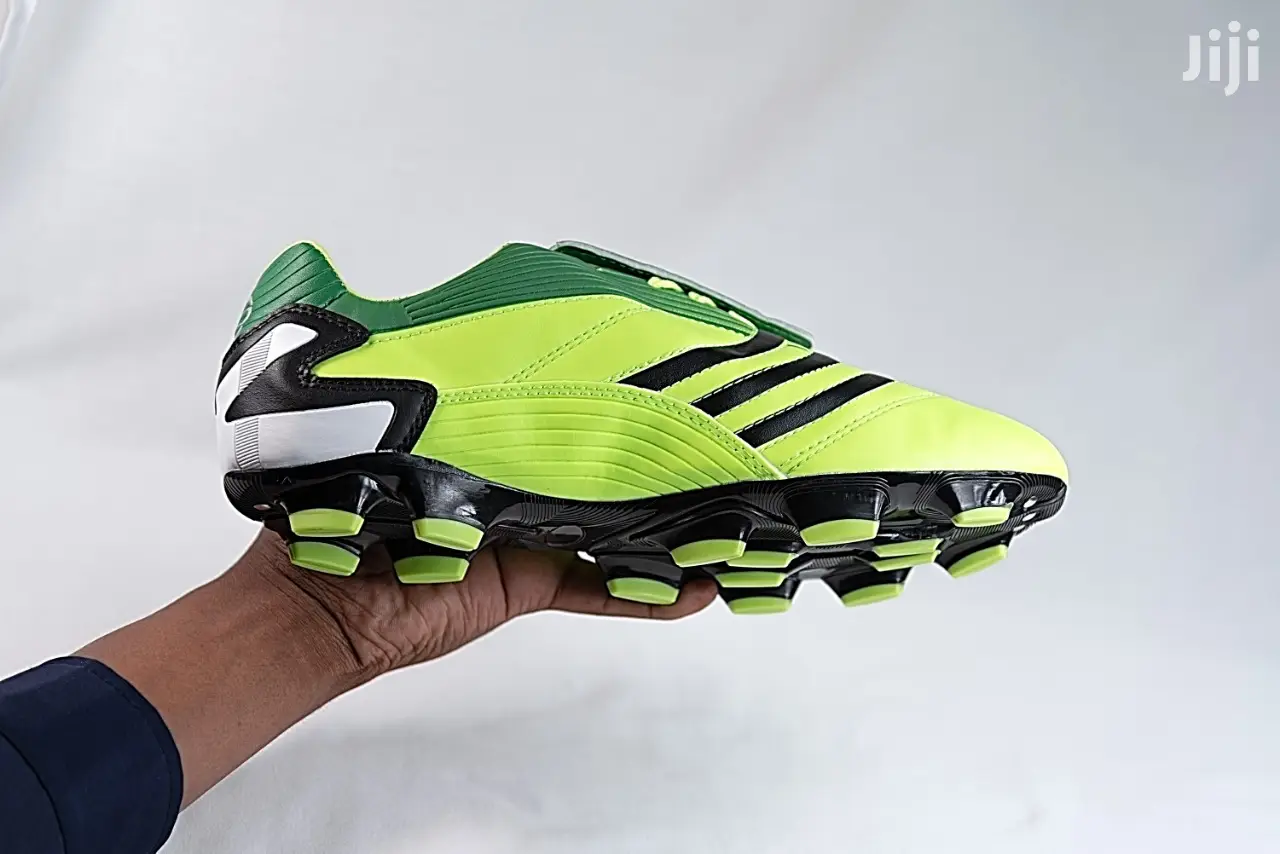 Football / Soccer Boots
