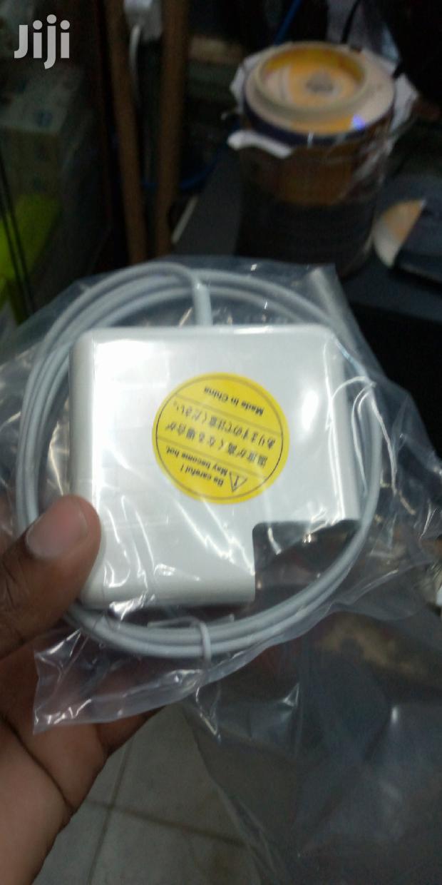 65W Macbook Charger. - main view