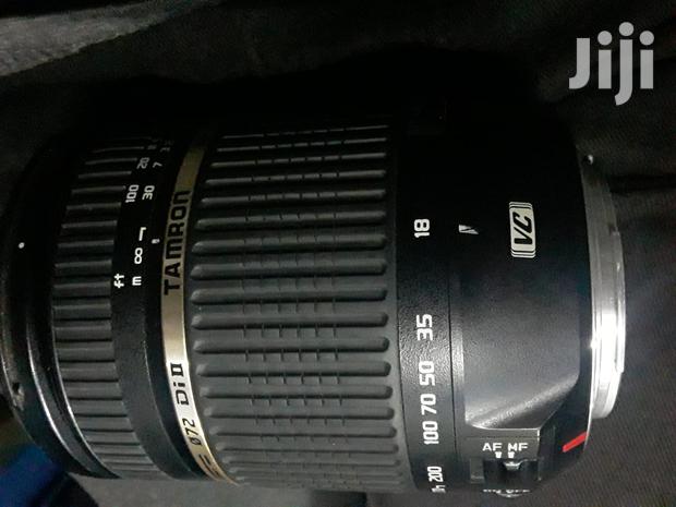 Canon 18-270mm Lens - main view