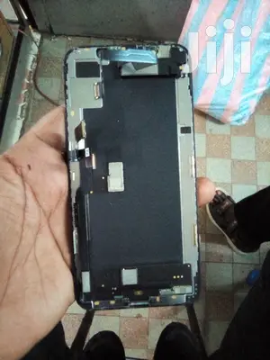 iPhone X Screen Repair