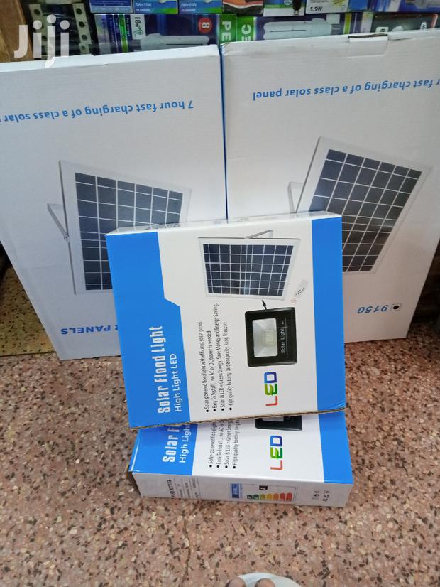 Solar Floodlight 150w - thumbnail 3