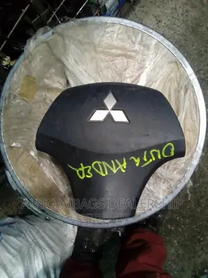 Stearing Airbag For Mitsubishi Outlander.