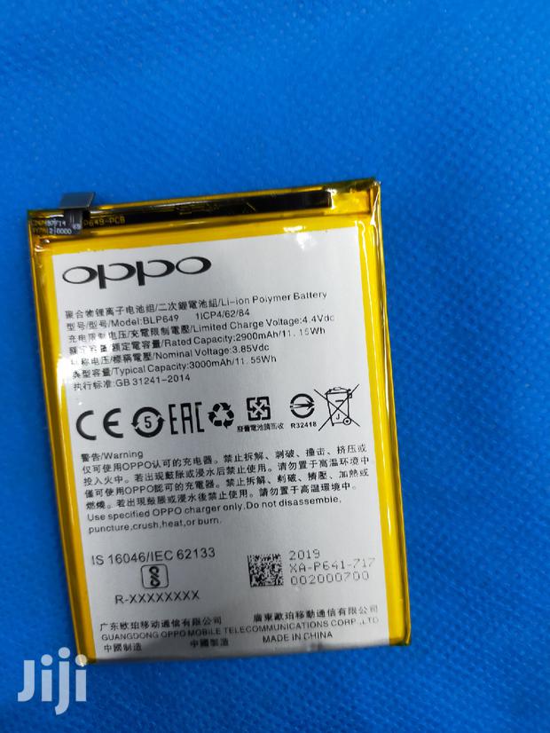 Oppo A83 Battery - main view