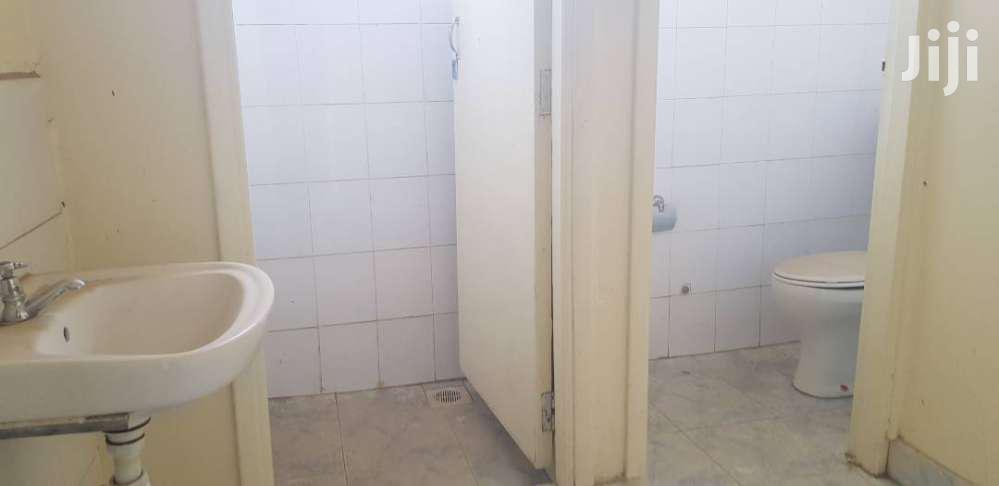 Godowns/Storage to Let