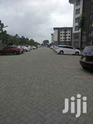 3bdrm Block of Flats in Komarock for sale