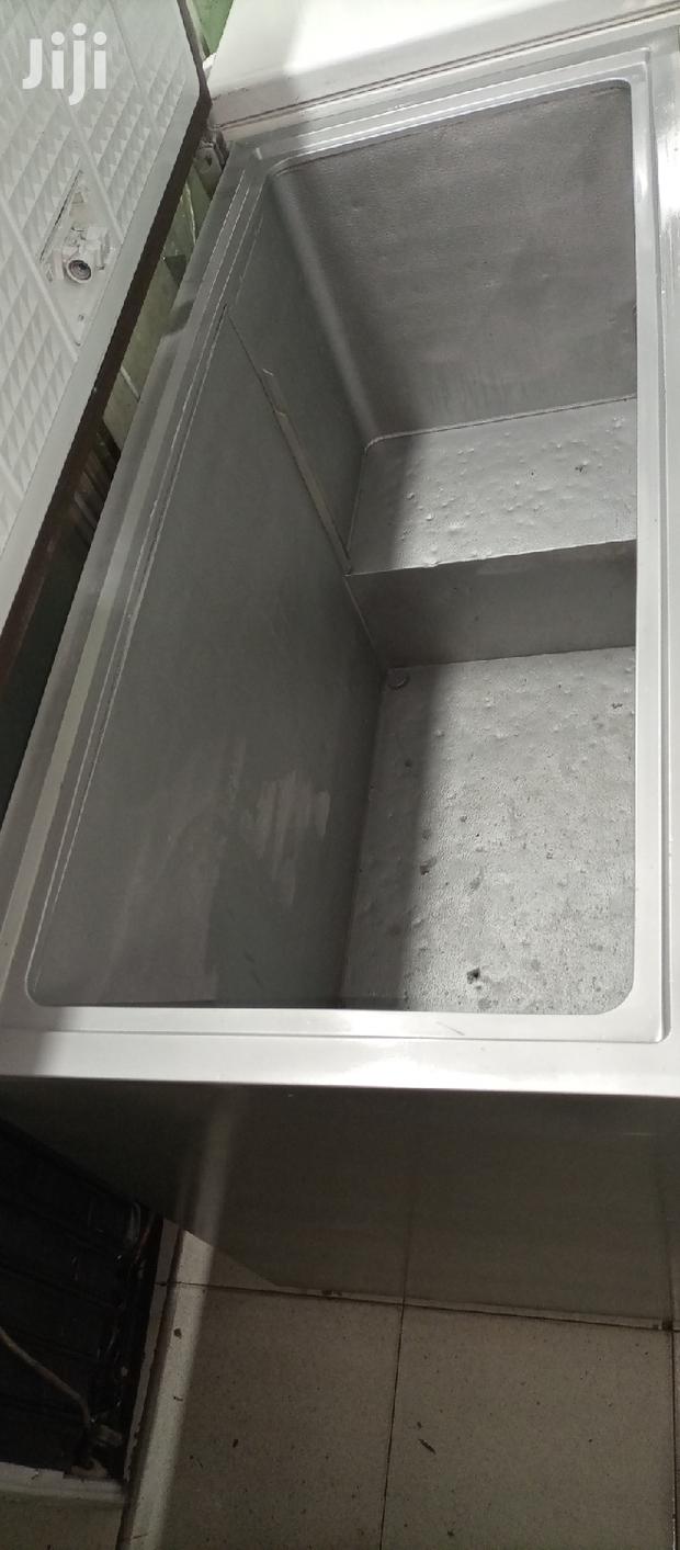Chest Freezer - thumbnail 4