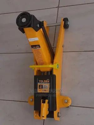Hydraulic Trolley Jack.