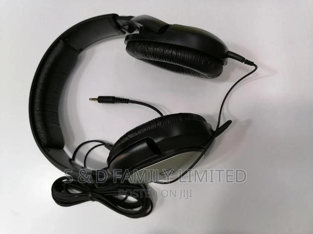 Sennheiser Studio Headphones - thumbnail 3
