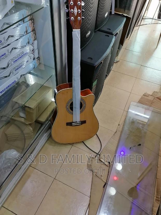 Gibsons Semi Acoustic Size 41 Guitar - main view