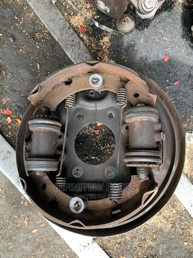 Toyota Dyna Double Bearing Complete Backplate