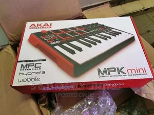Akai MPK Mini With Drumpads - thumbnail 2