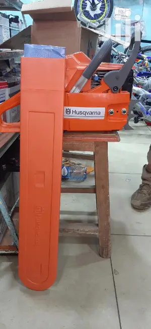 ORIGINAL Hasqvarna Power Saw