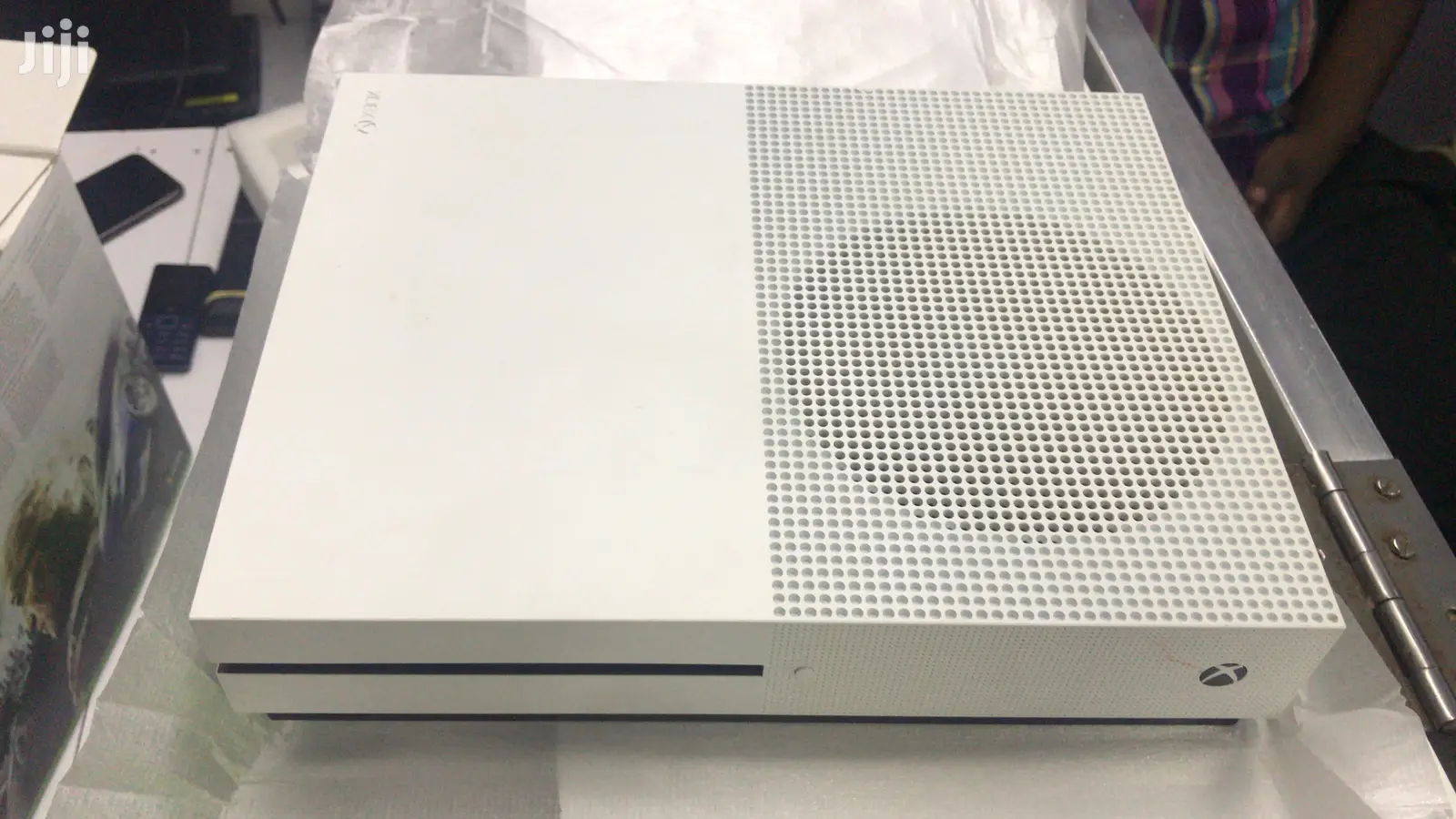 Xbox One S