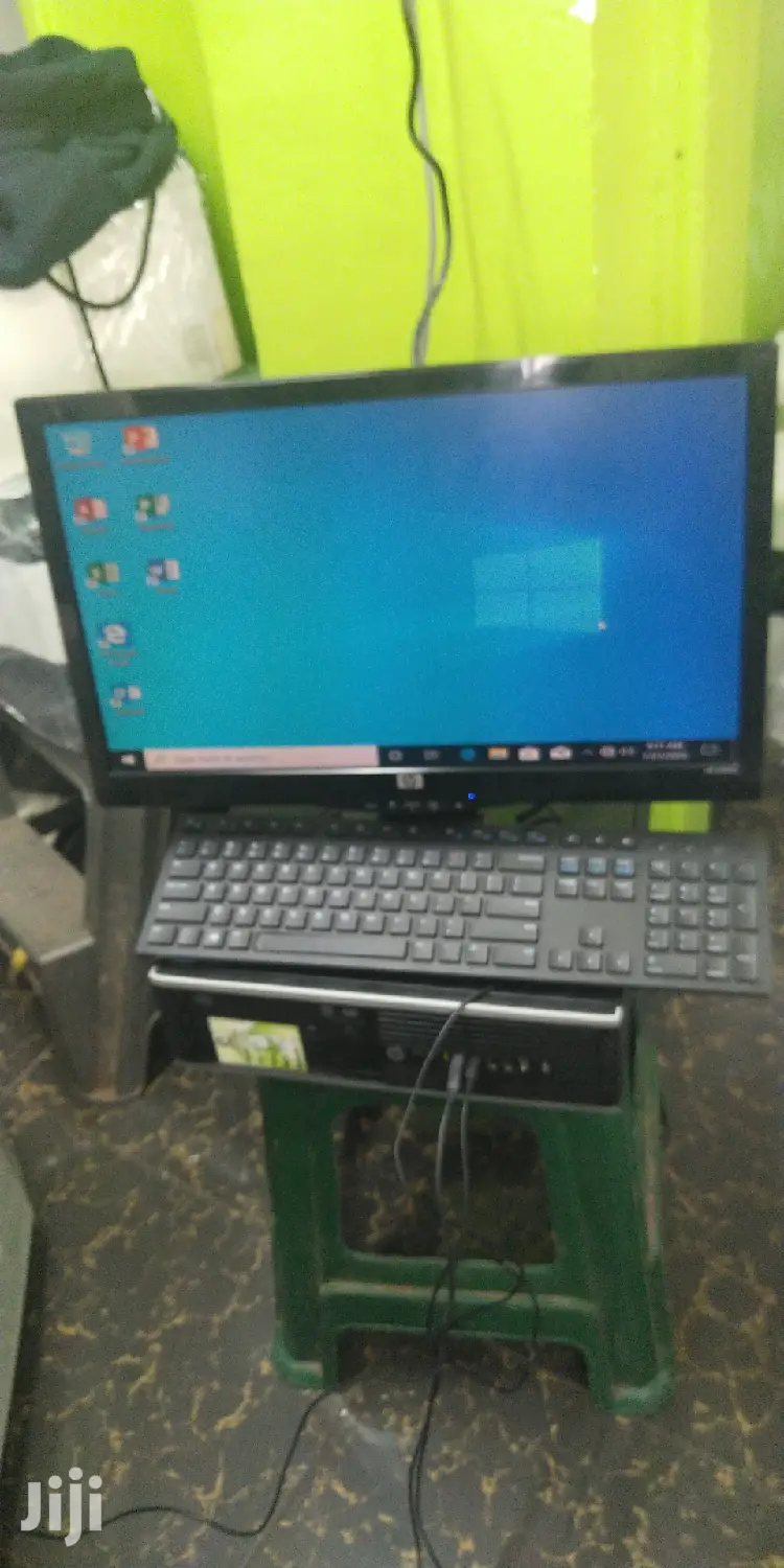 Desktop Computer HP 2GB Intel Core 2 Duo HDD 320GB