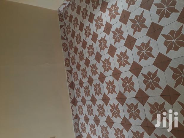 A Spacious Bedsitter in Parklands for Rent - main view