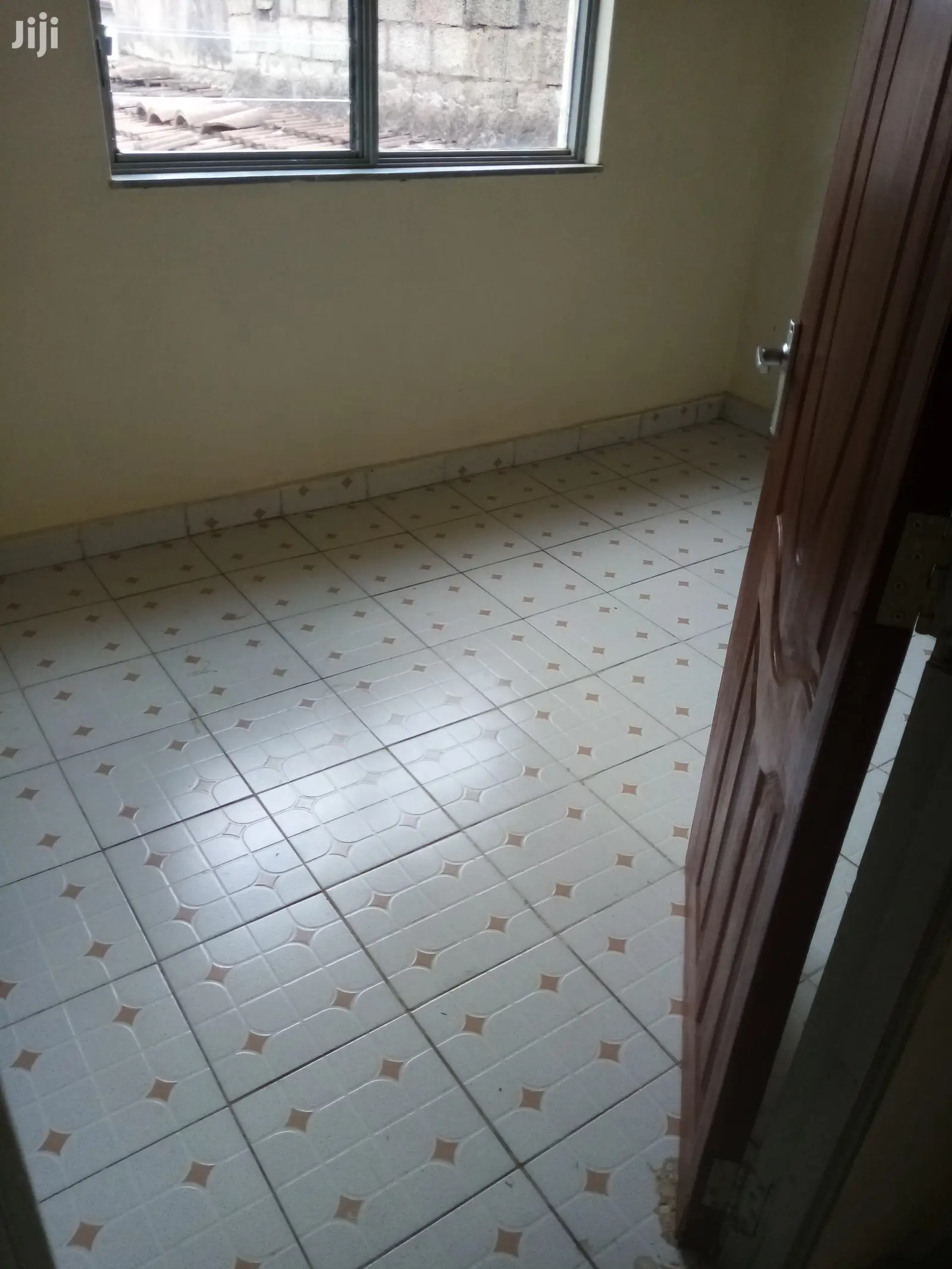 Buruburu House Very Spacious 3 Bedroom For Sale