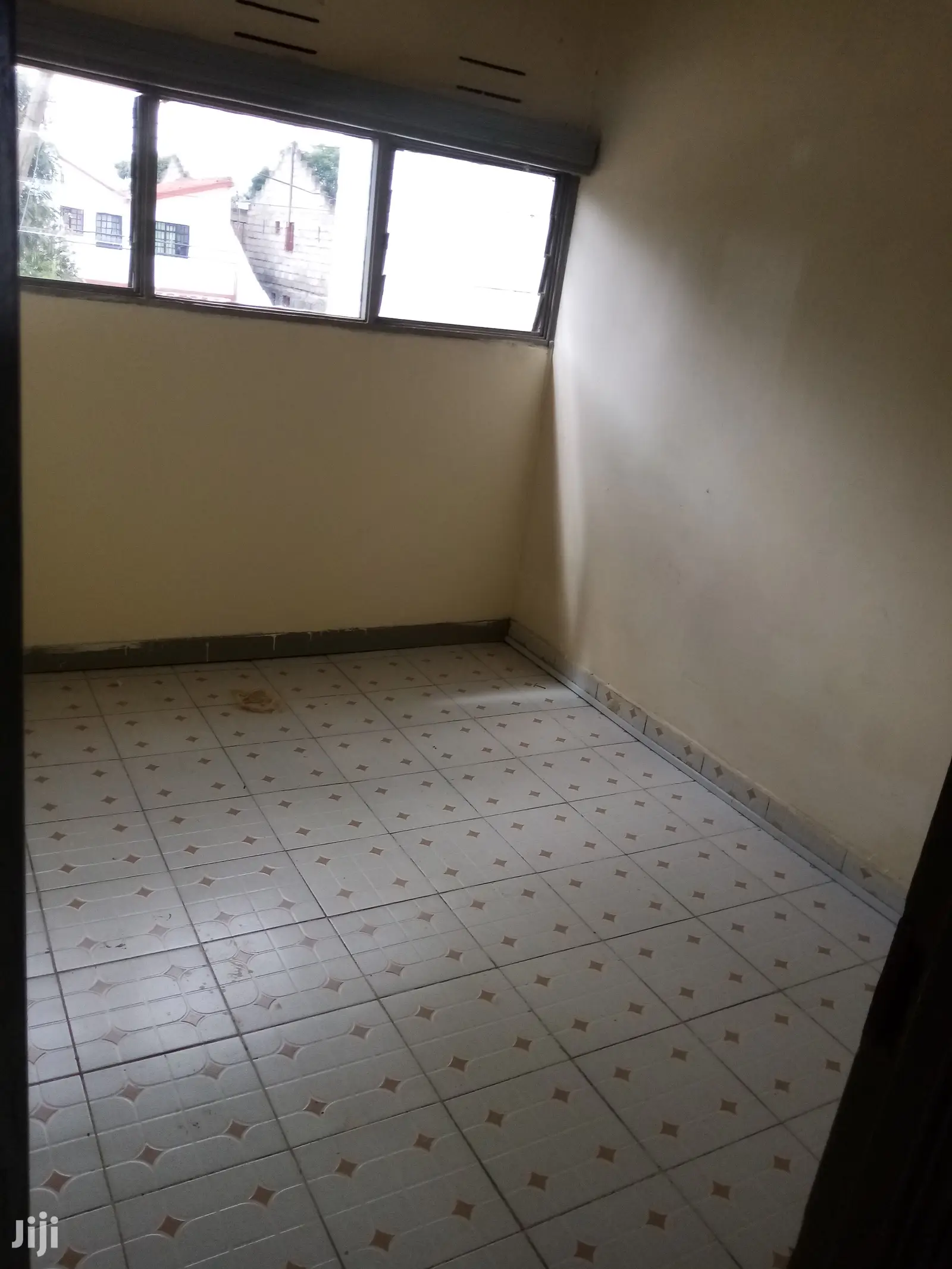 Buruburu House Very Spacious 3 Bedroom For Sale