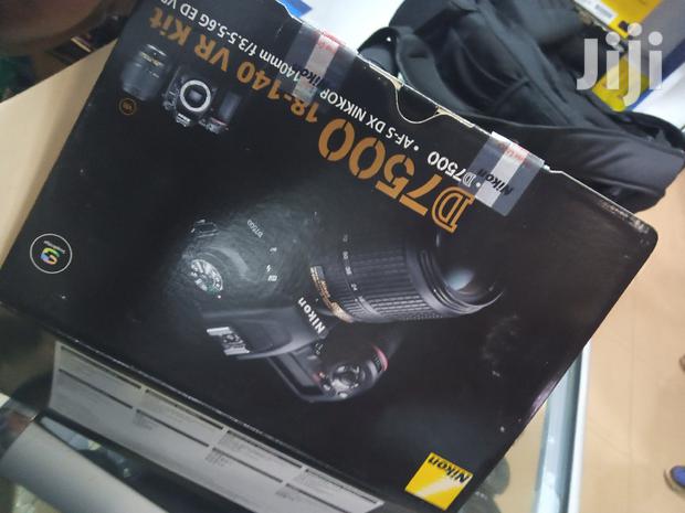 Nikon D7500 With Wi-Fi Touchscreen - main view