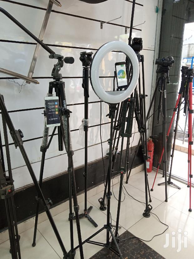 Complete Ring Light With Stand and Holder - thumbnail 2