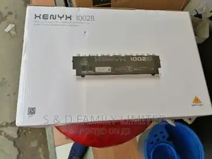 Behringer Xenyx 1002B