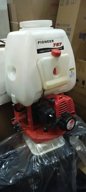 Petrol Propelled Pesticides Spraying Pump