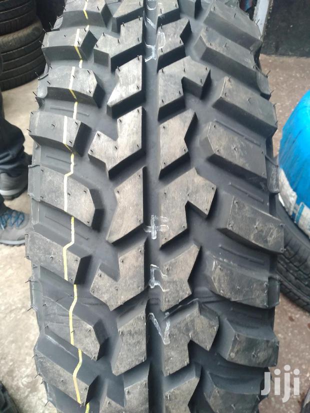 Dunlop Mu Terrain Tires(MT) Size 265/75/R16 - thumbnail 2