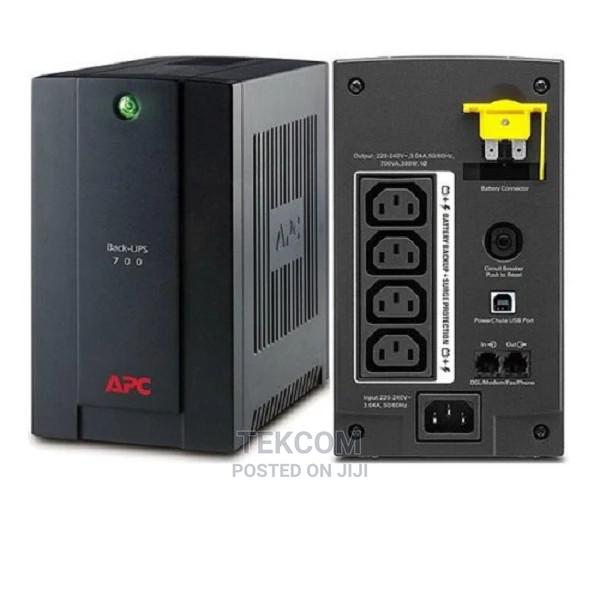 APC Back-ups 700va, 230V, Avr, Iec Sockets UPS
