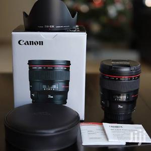 Canon EF 24-105mm F/4l IS USM Lens Brand New and Sealed.