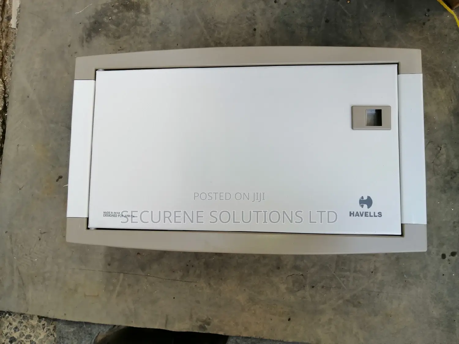 Lawsson 12 Way 63a Single Phase Consumer/Distribution Unit