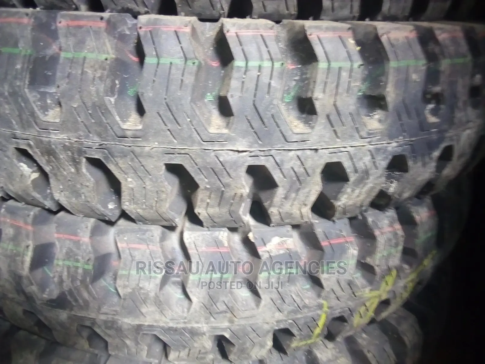825 R 16 Ceat Stamina