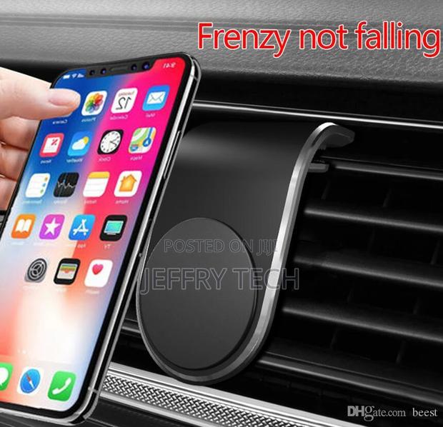 Earldom ET-EH56 Magnetic L Shaped Elegant Air Vent Car Mount - thumbnail 2