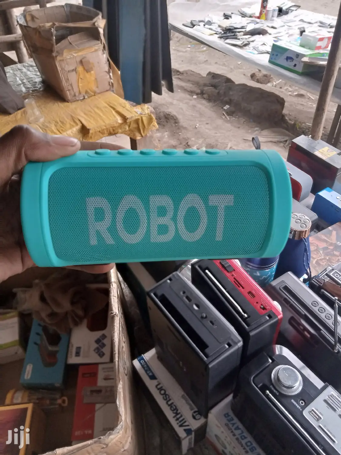 Robot Bluetooth Speaker