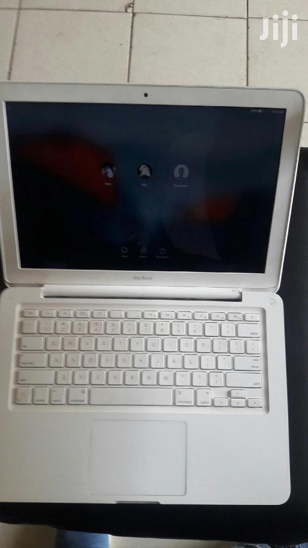 Laptop Apple MacBook 4GB Intel Core 2 Duo HDD 500GB - thumbnail 4