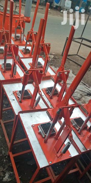 Chips Cutters - thumbnail 2